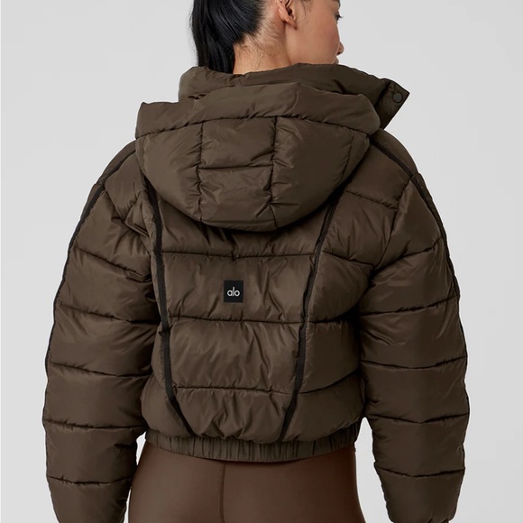 ALO Yoga Dark Brown Puffer Jacket - Picture 5 of 7